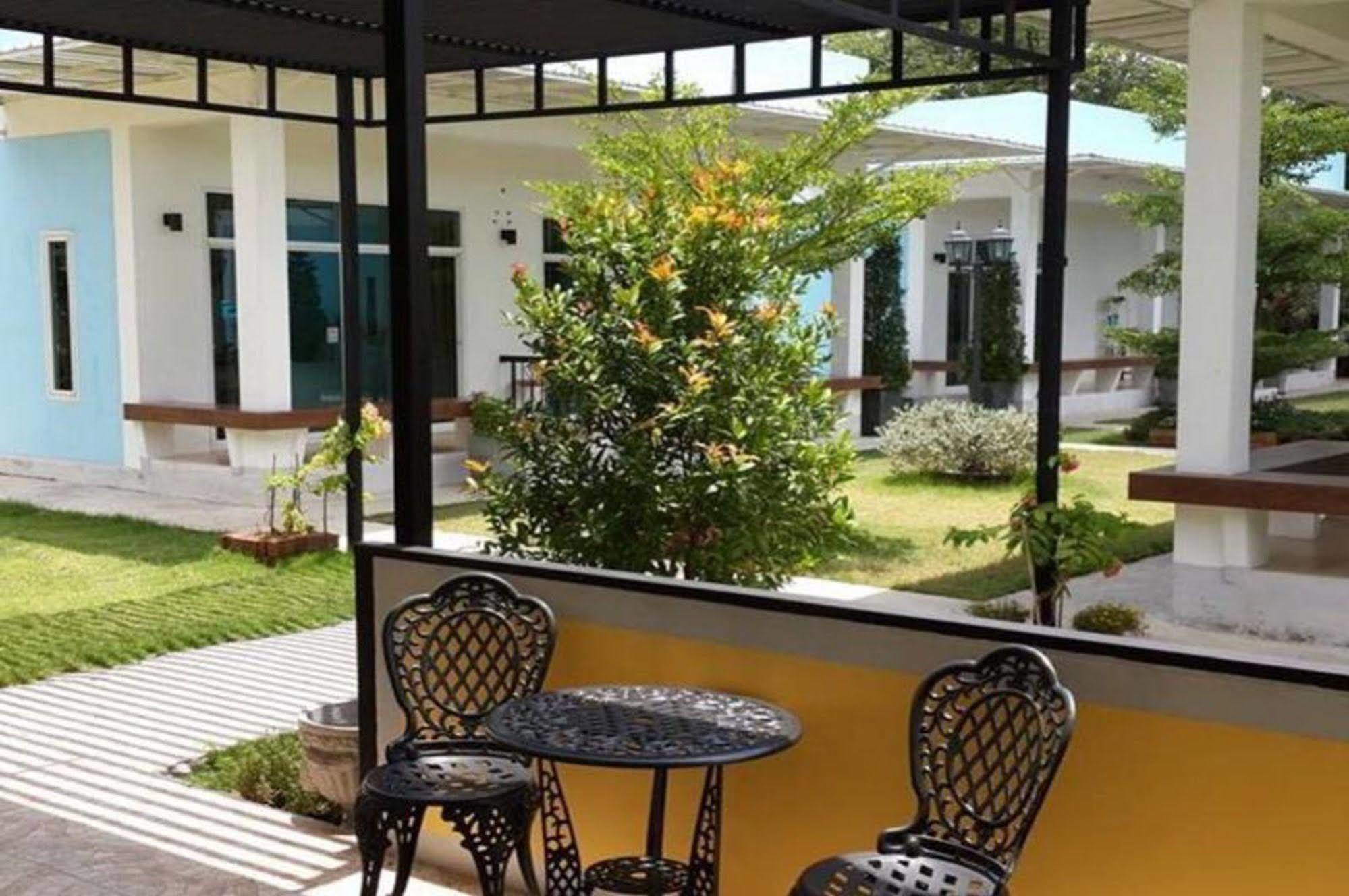 The Cube Resort Chanthaburi Exterior photo